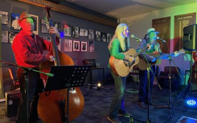 CD-Launch ‘In Hot Waters’